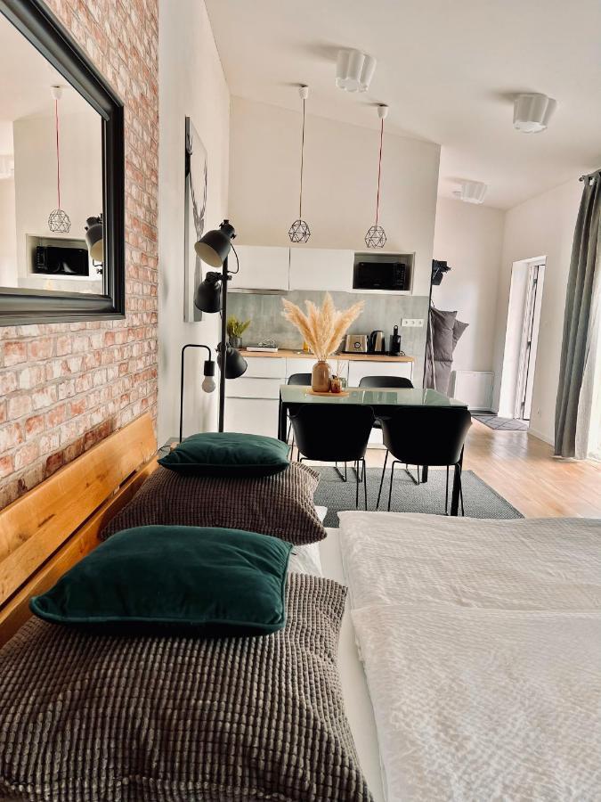Apartmany Benesov Benesov nad Ploucnici Dış mekan fotoğraf