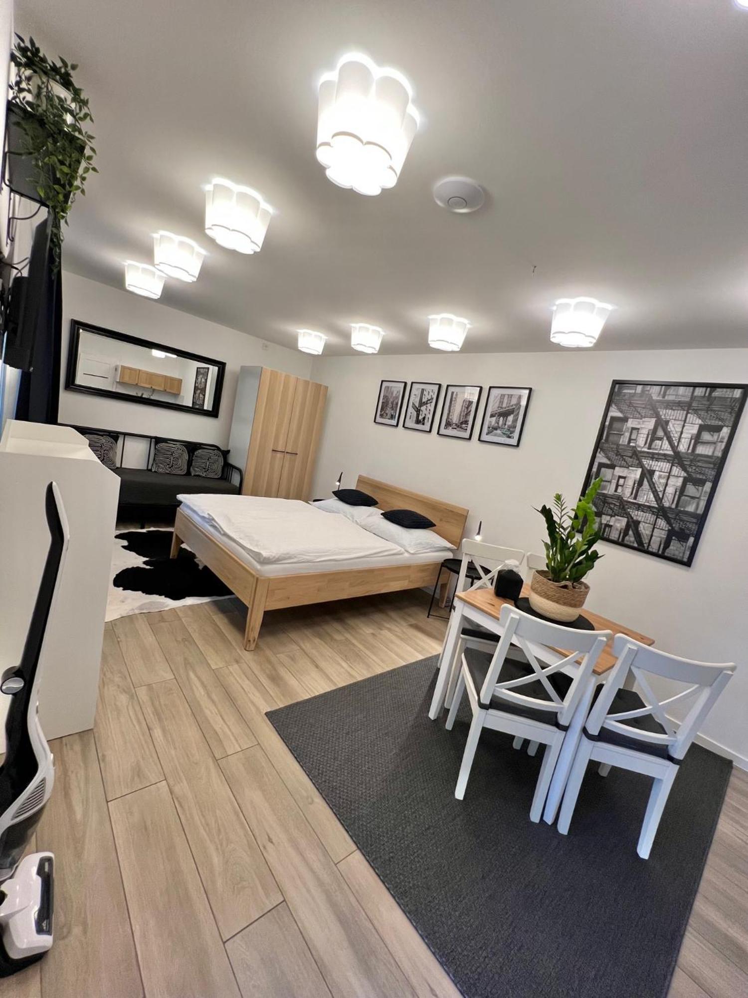 Apartmany Benesov Benesov nad Ploucnici Dış mekan fotoğraf